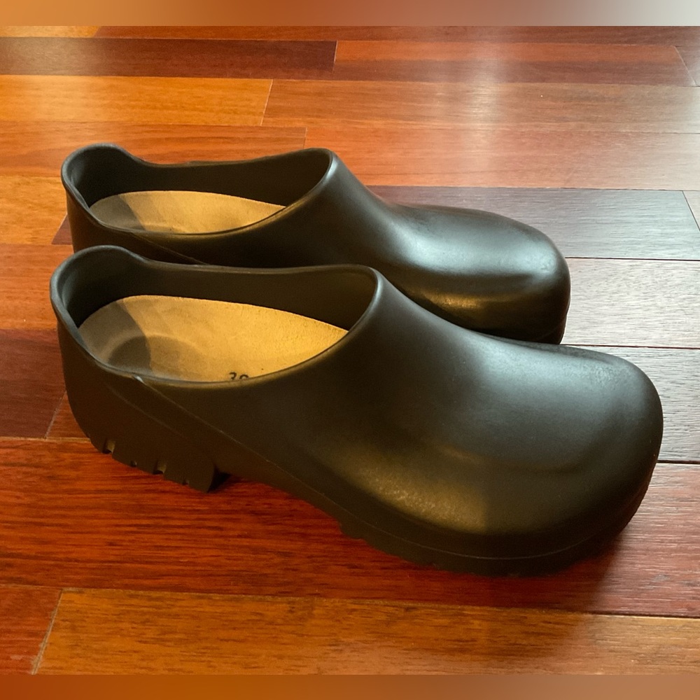 Birkenstock Black Clogs